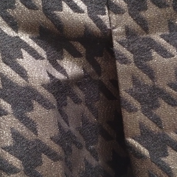 Ann Taylor Factory Black and Gold Houndstooth skirt - Picture 3 of 3